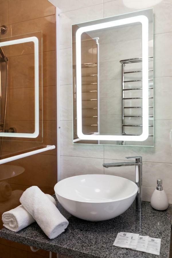 Avangard Shpytalna 20A Apart Liov Exterior foto