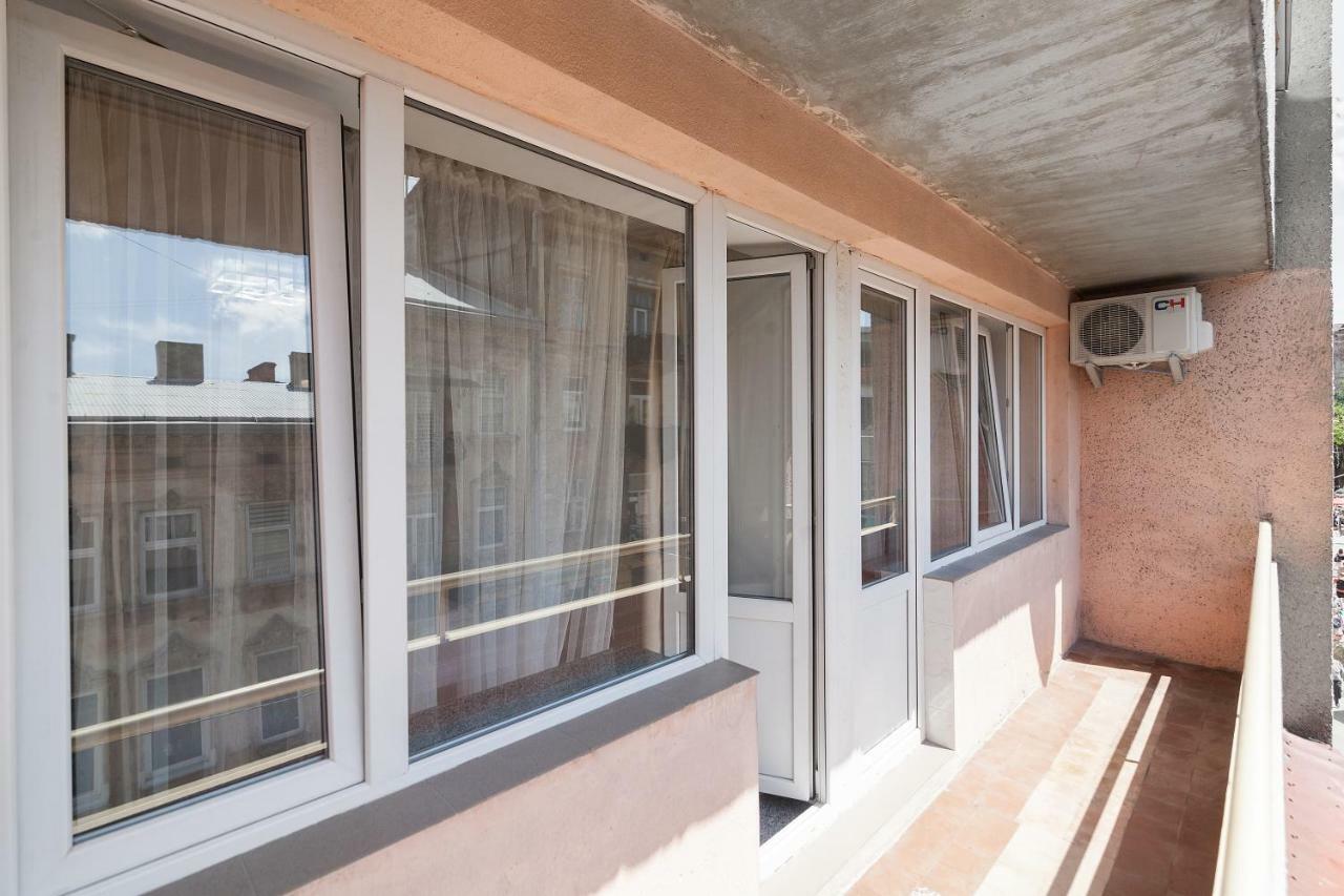 Avangard Shpytalna 20A Apart Liov Exterior foto